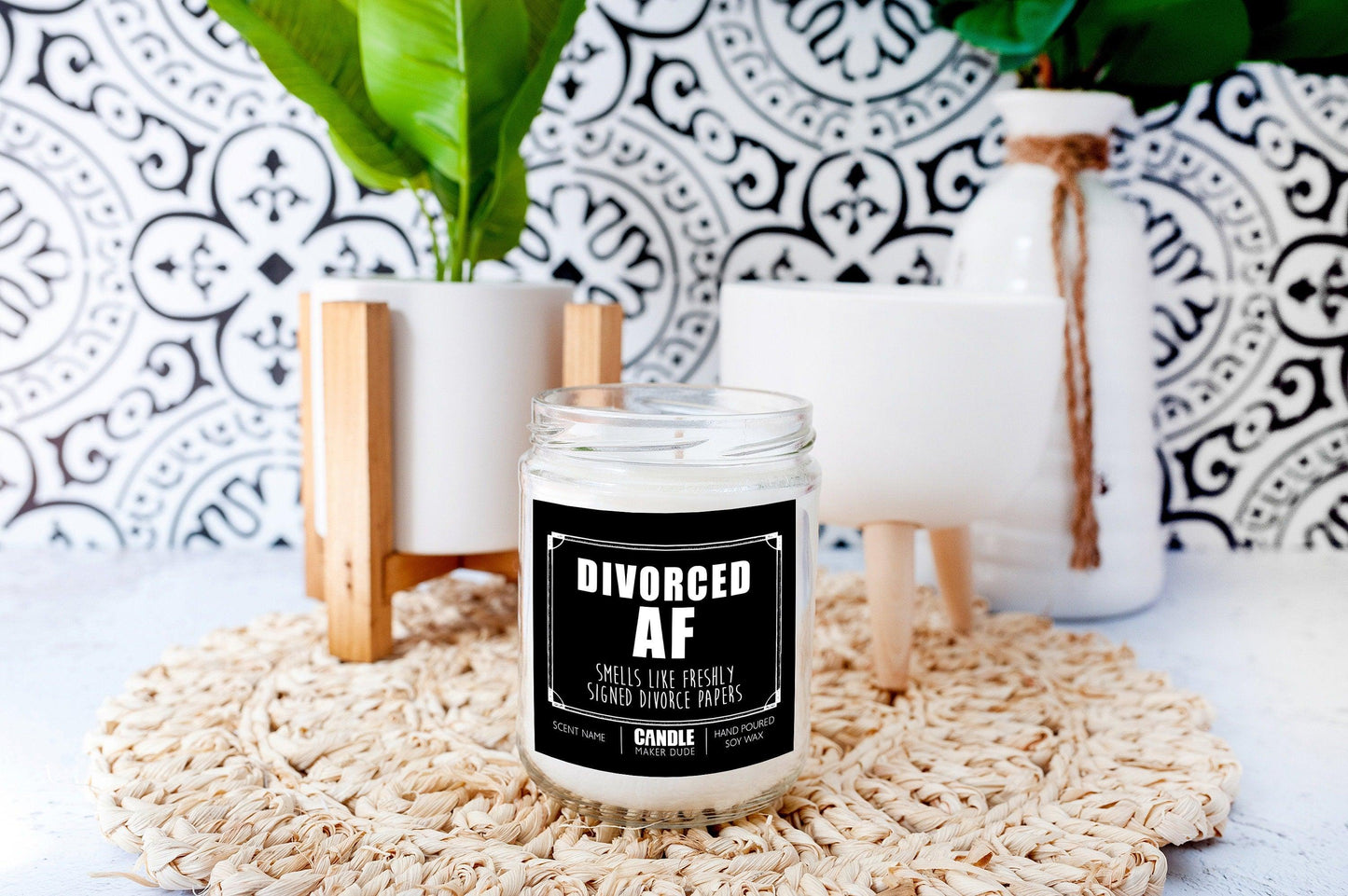Funny Divorce Candle Gift, Divorced AF Smells Like Freshly Signed Divorce Papers, Scented Personalized Candles Divorce Party